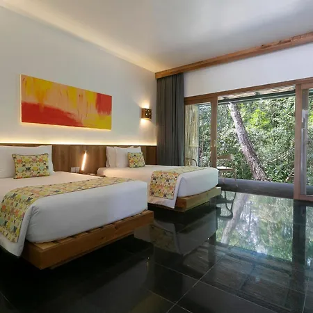 Island Center Point Hotel Koh Rong Sanloem Exterior photo